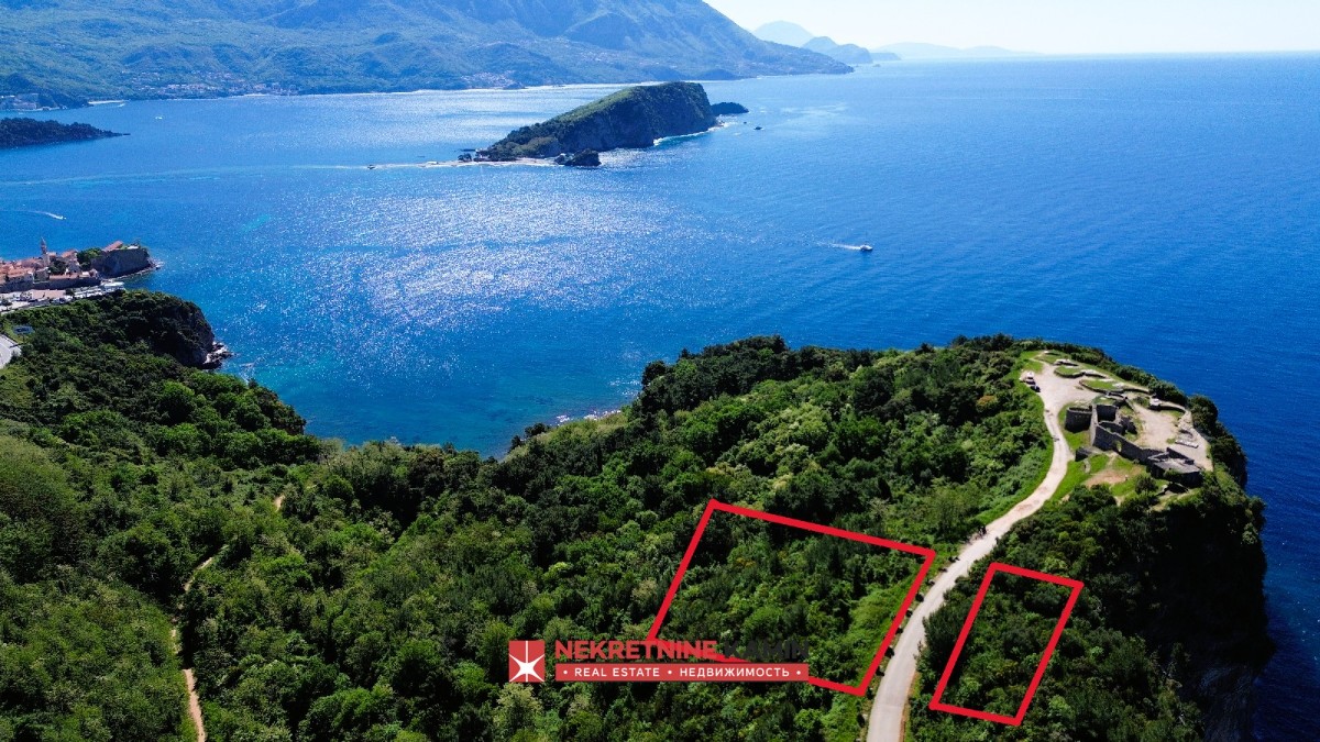 Plac od 3.873 m² tik uz tvrđavu Mogren, atraktivan za investiciju, Budva